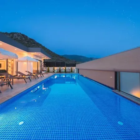 Vila Corleone - Modern With Jacuzzi In Kalkan