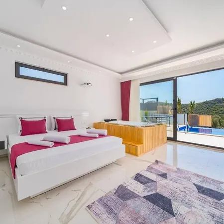 Corleone - Modern With Jacuzzi In Kalkan *